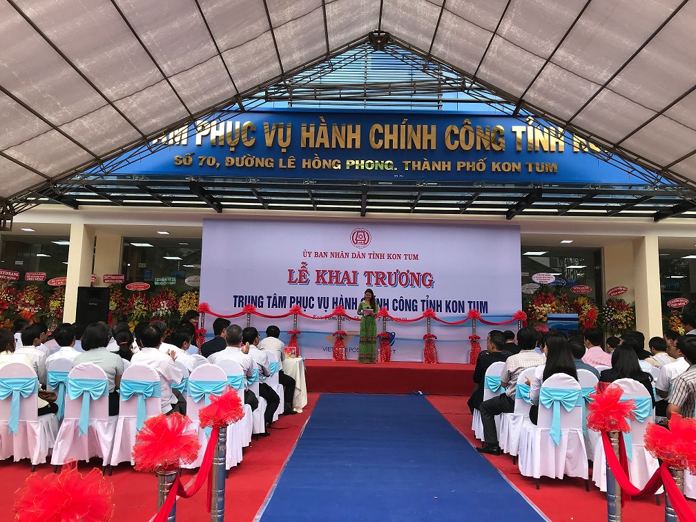 Về việc tiếp nhận hồ sơ thủ tục hành chính tại Trung tâm phục vụ hành chính công tỉnh Kon Tum